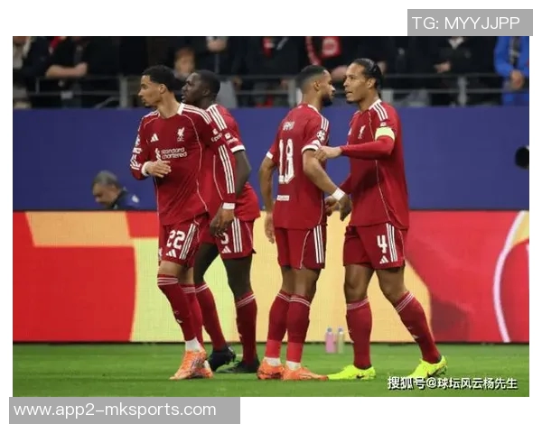 利物浦客场航班延误四小时球队发布会取消状况堪忧